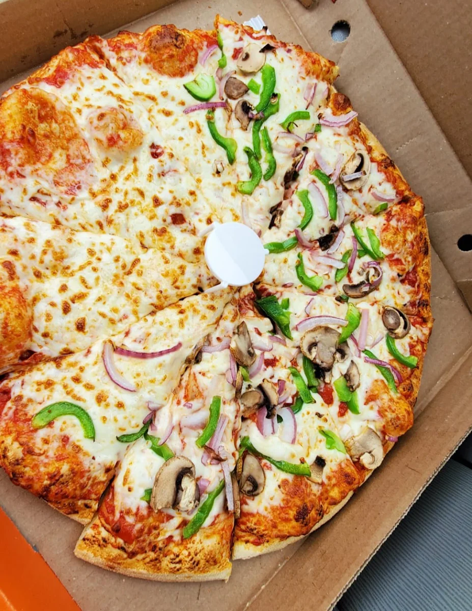 Veggie Cheese Pizza