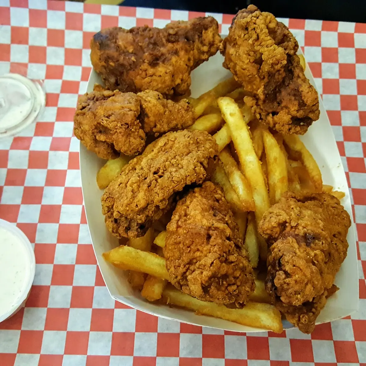 Hot Wings & Fries