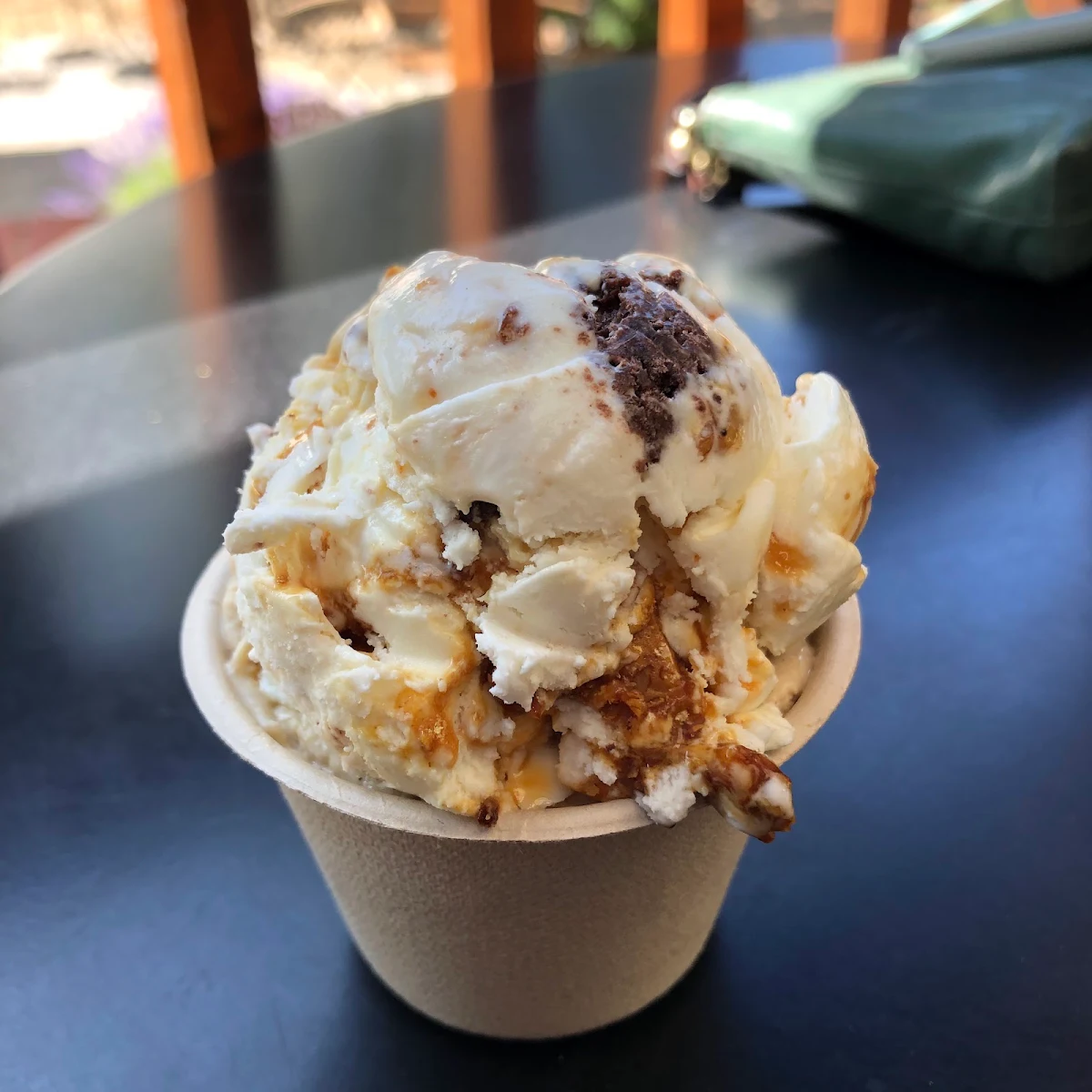Vanilla Coconut Chip Cookies & Cream