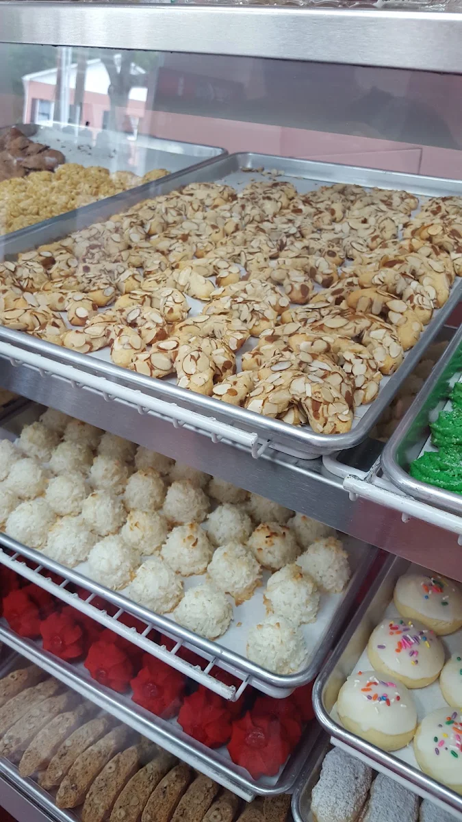 Almond Cookies