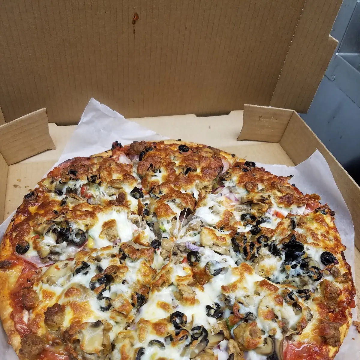 Supreme Pizza
