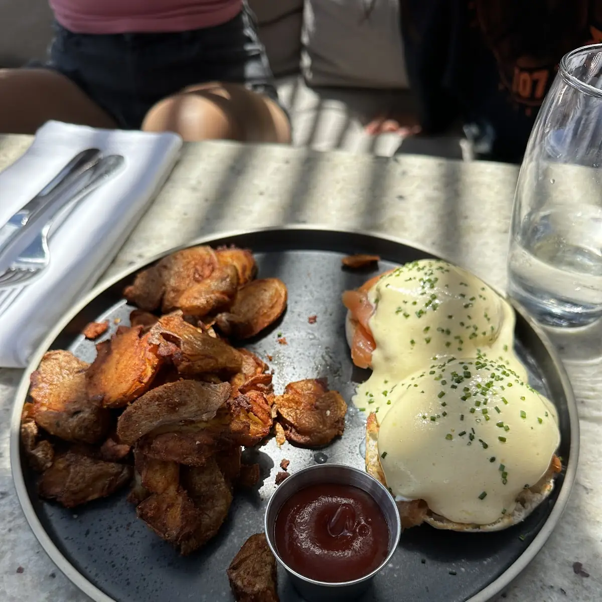 Eggs Benedict