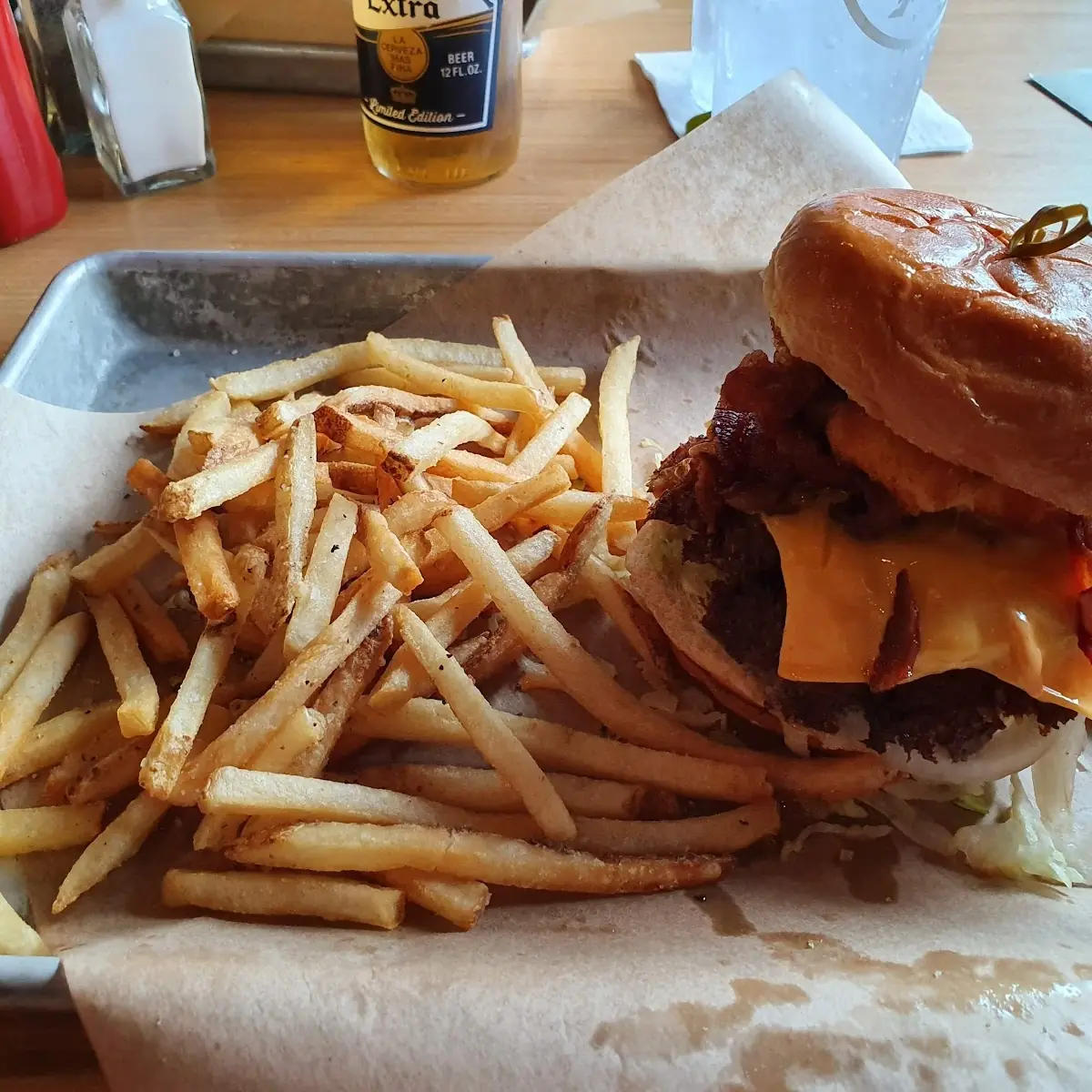 Cheese Curd Bacon Burger