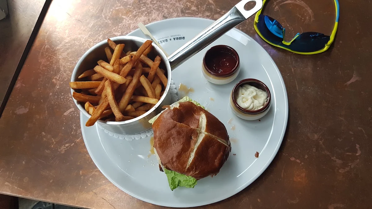 Burger Basta, Birra