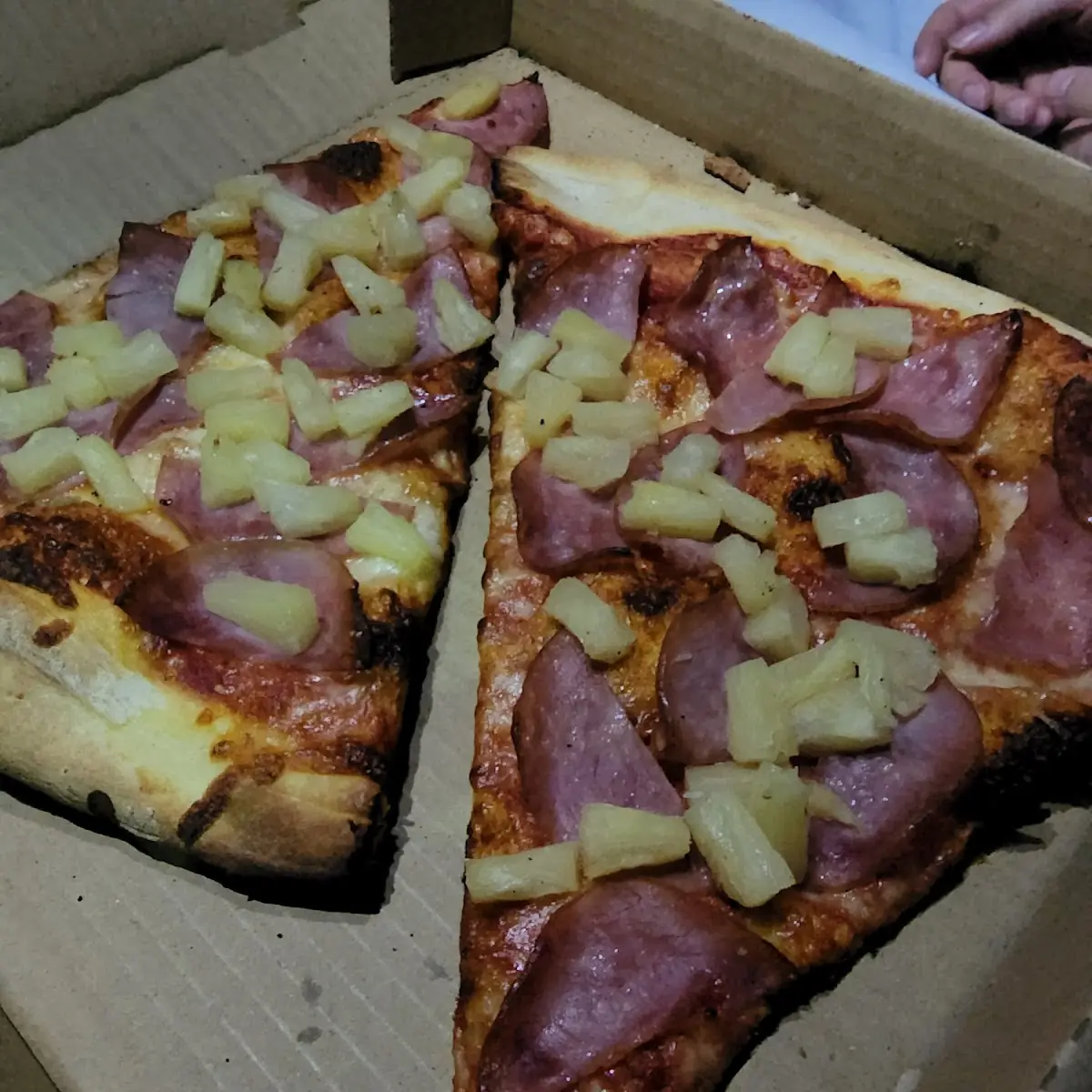 Hawaiian Pizza