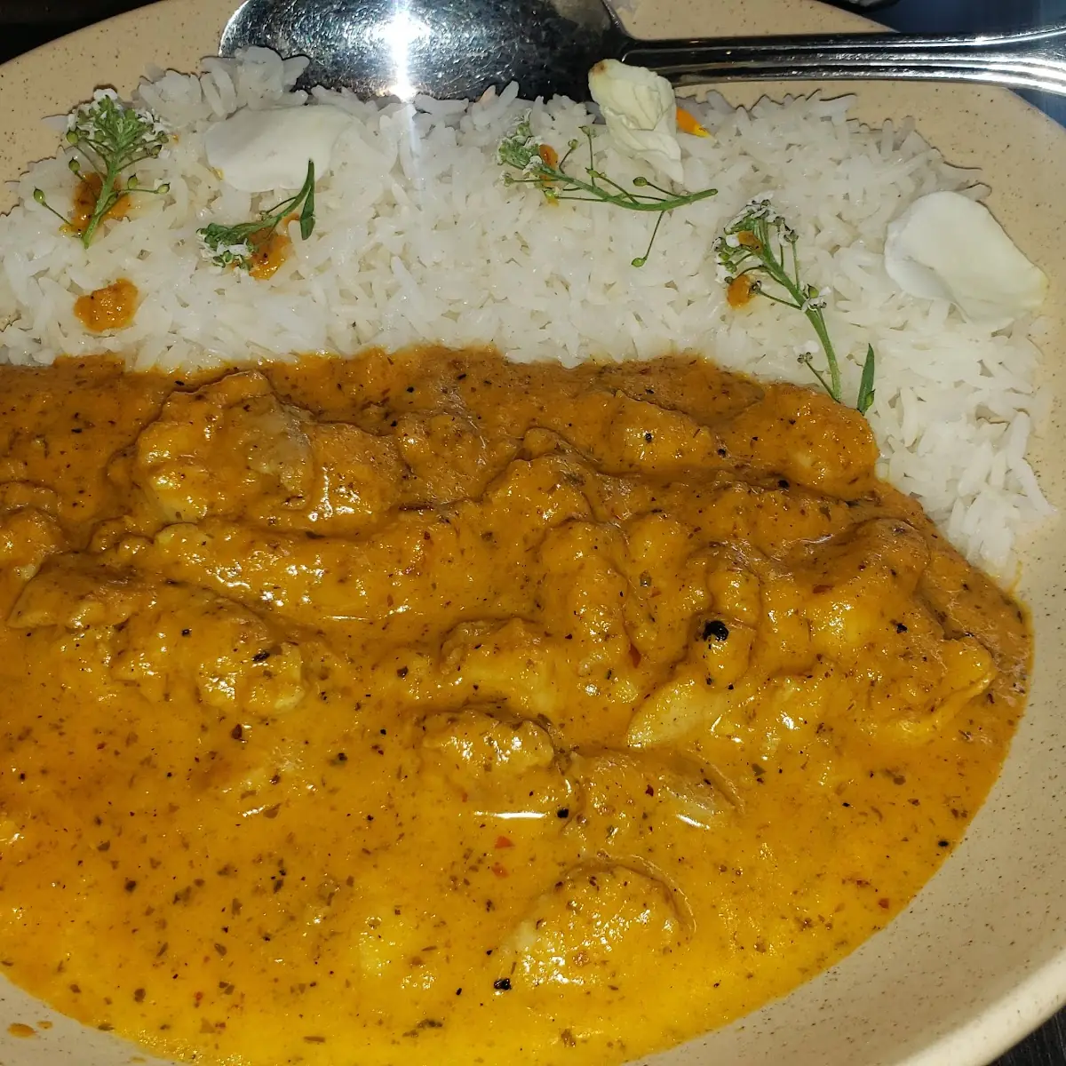 Bombay Chicken Clay Pot