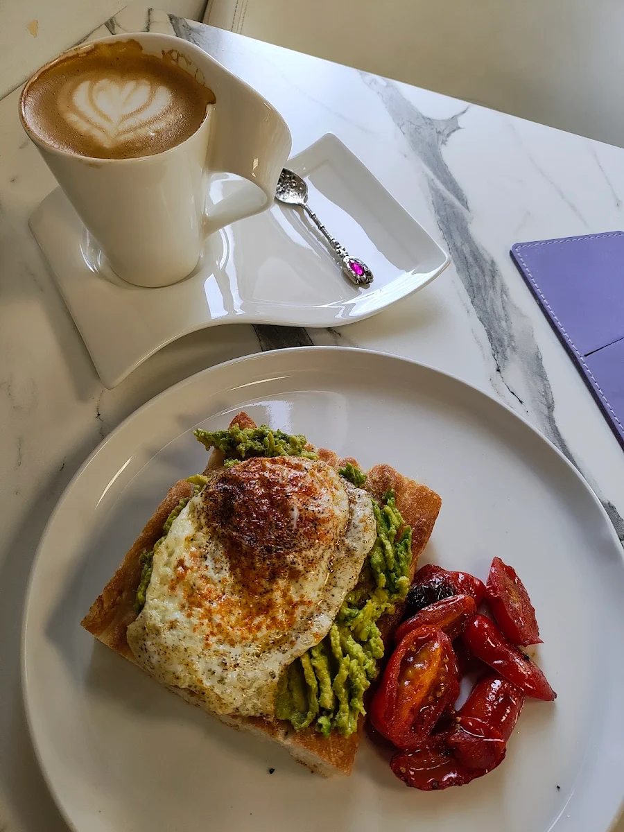 Avocado Toast with Sunny Side Up Egg