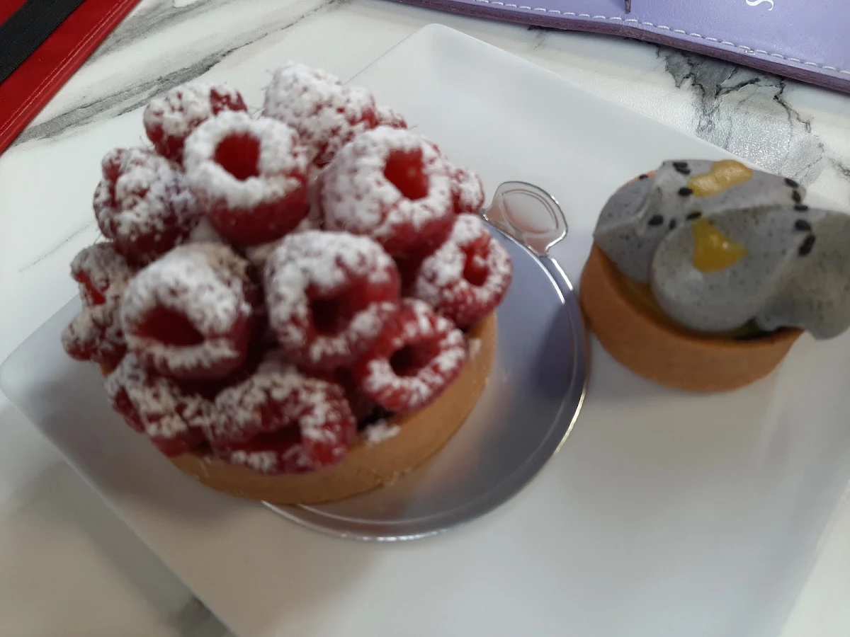 White Chocolate Raspberry Tart