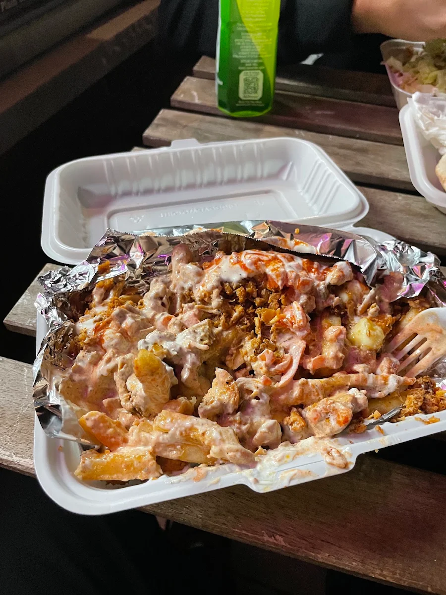 Tandoori Chicken Poutine