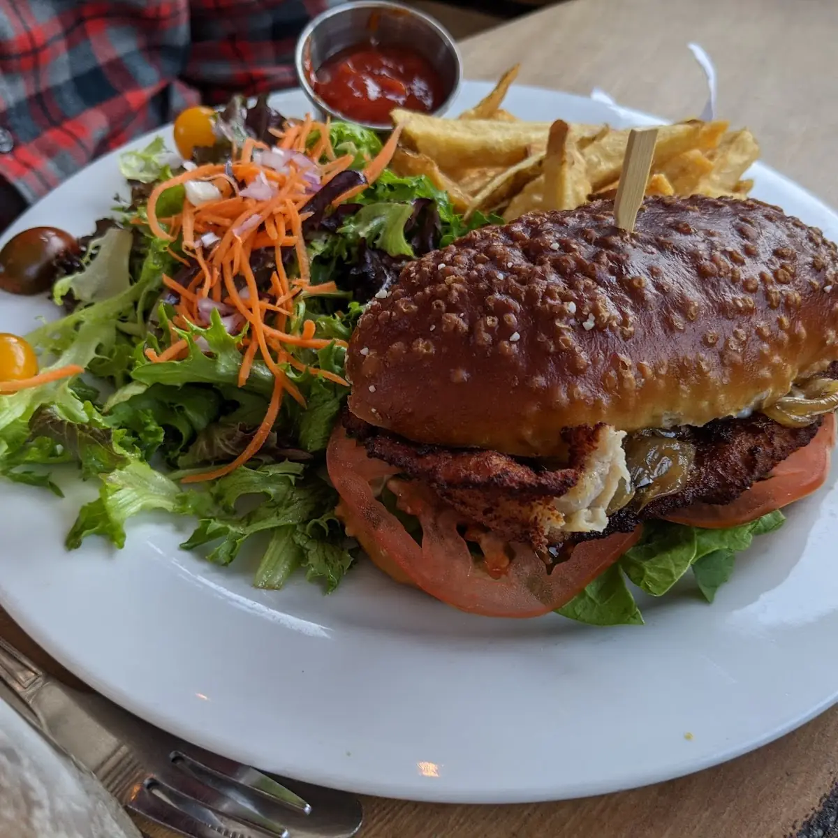 Frikadelle Burger