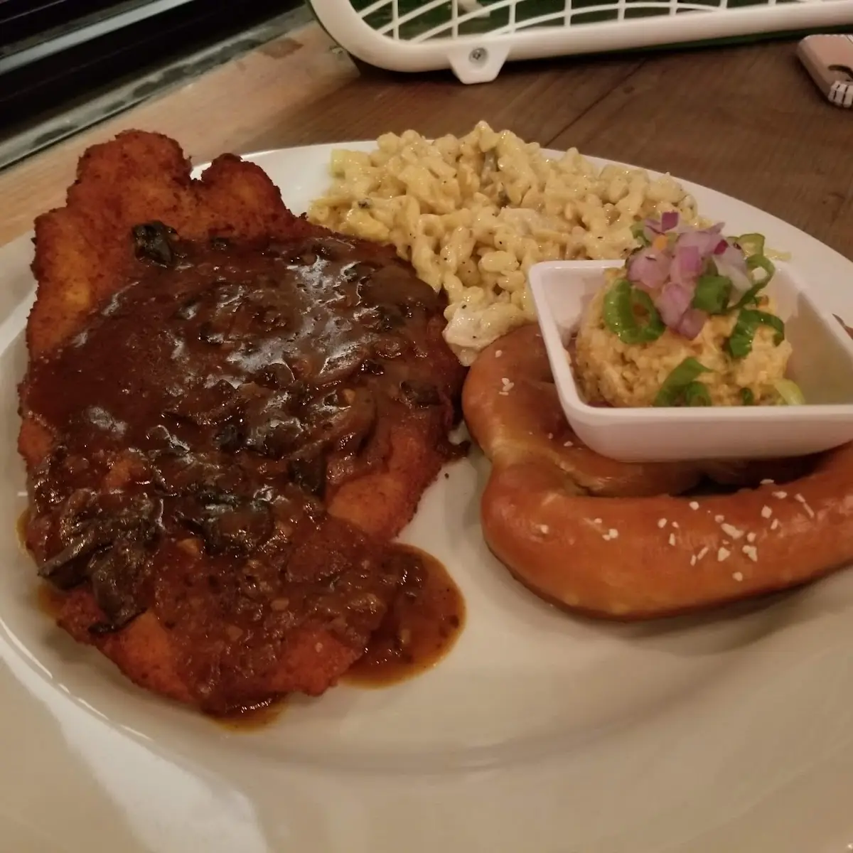 Jaeger Schnitzel