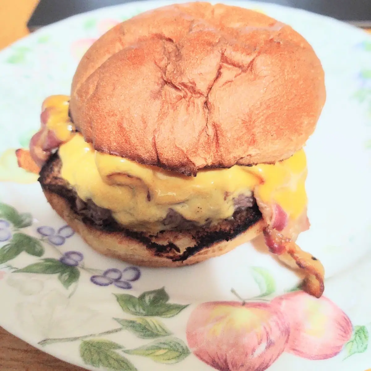 Bacon Cheeseburger
