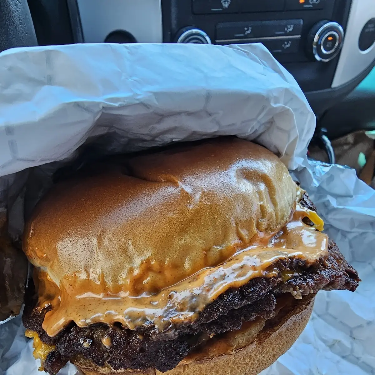 Double Cheeseburger