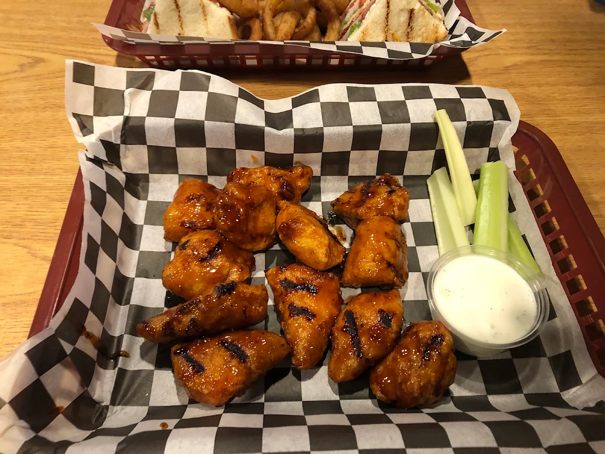Boneless Wings