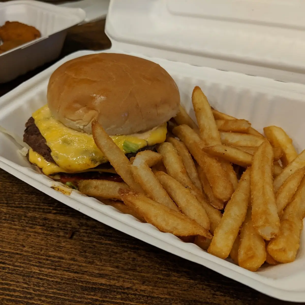 Single Cheese Burger with Fries