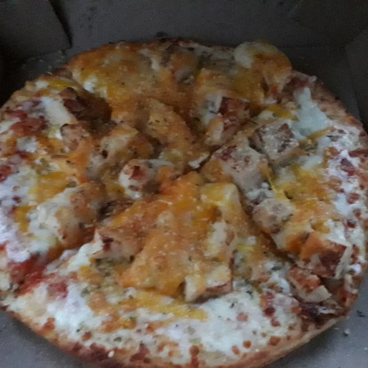 Pizza with Chicken and Extra Cheese