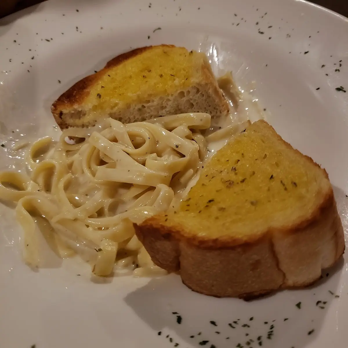 Fettuccine Alfredo