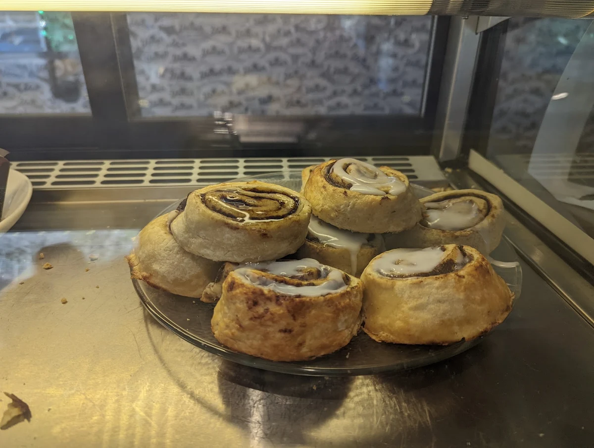 Cinnamon Roll
