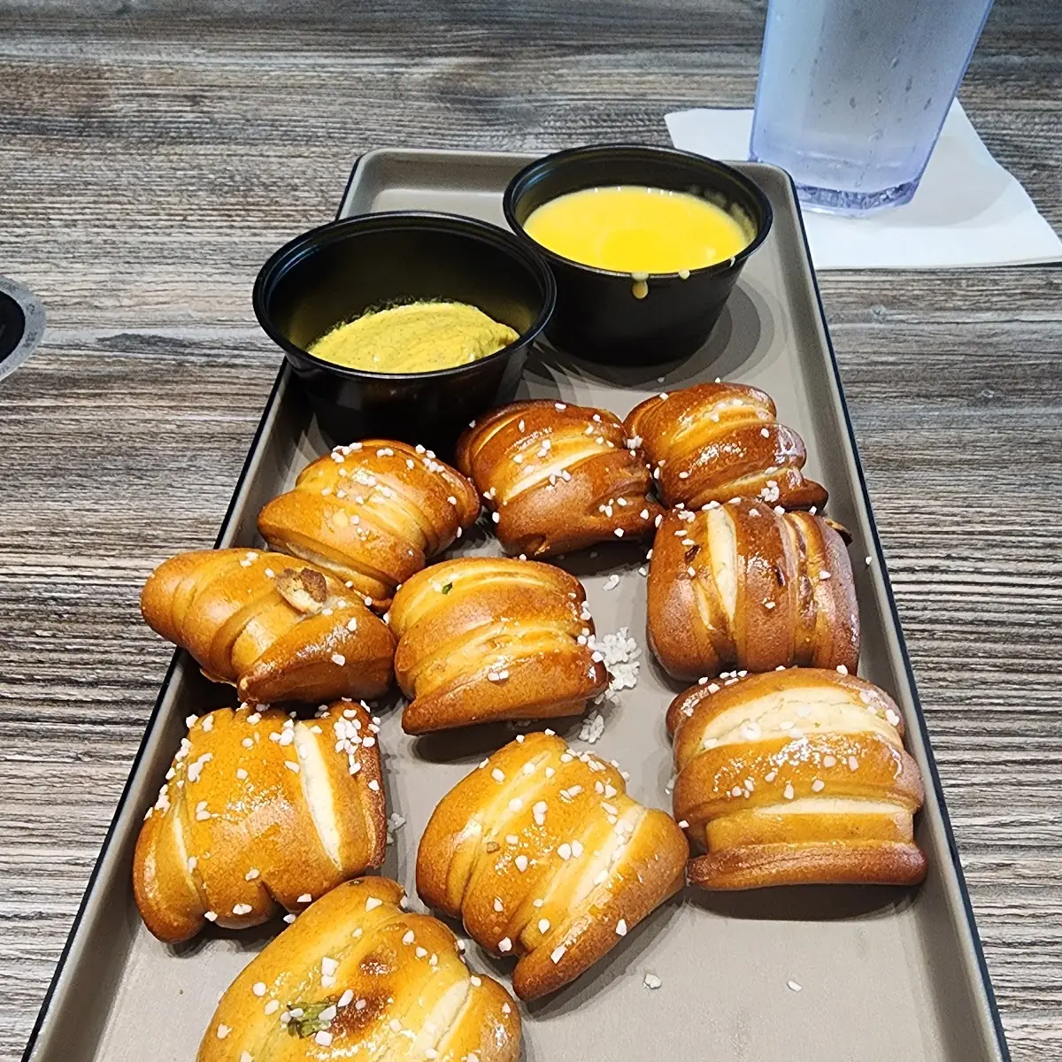 Pretzel Bites
