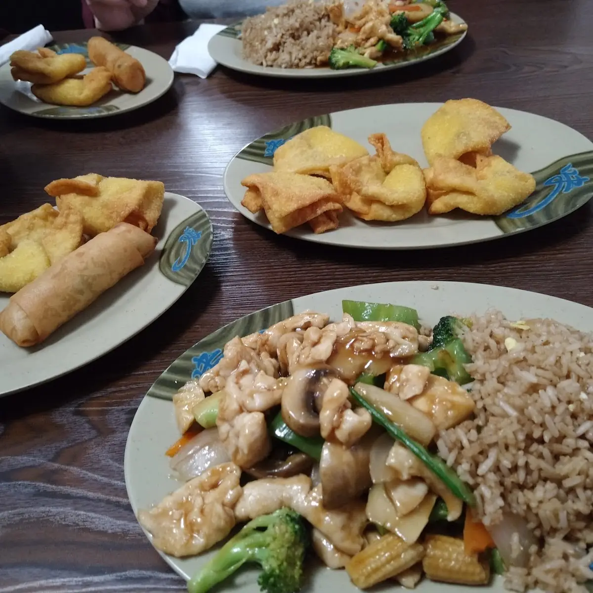 Chicken w Vegetables Combination Plate