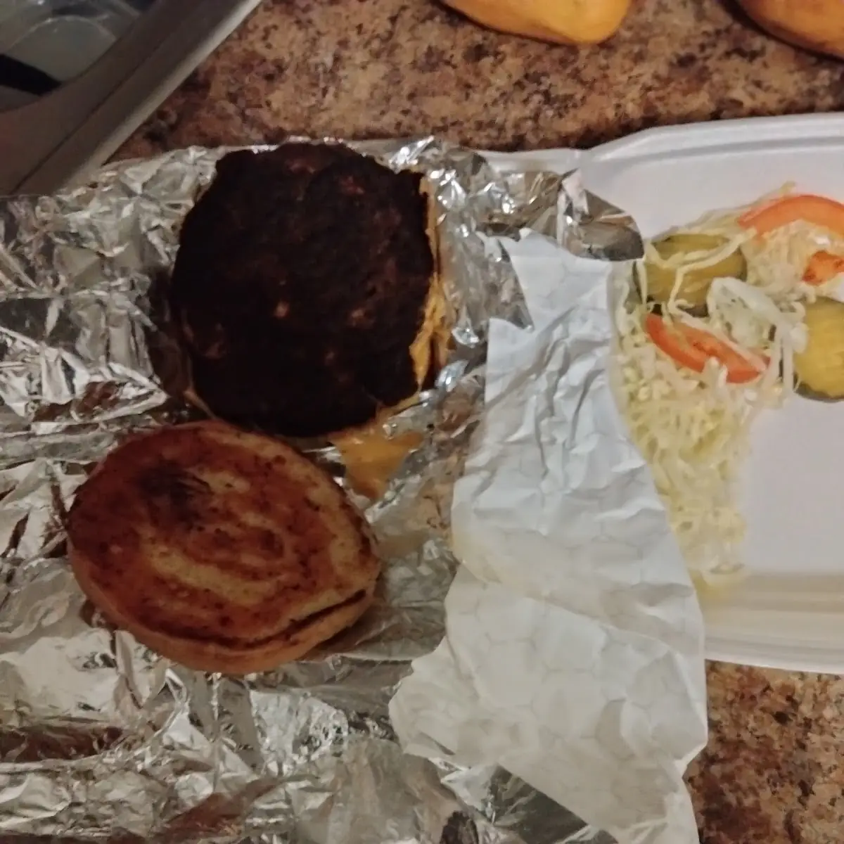 Cheese Burger Horrible to Hard to Eat