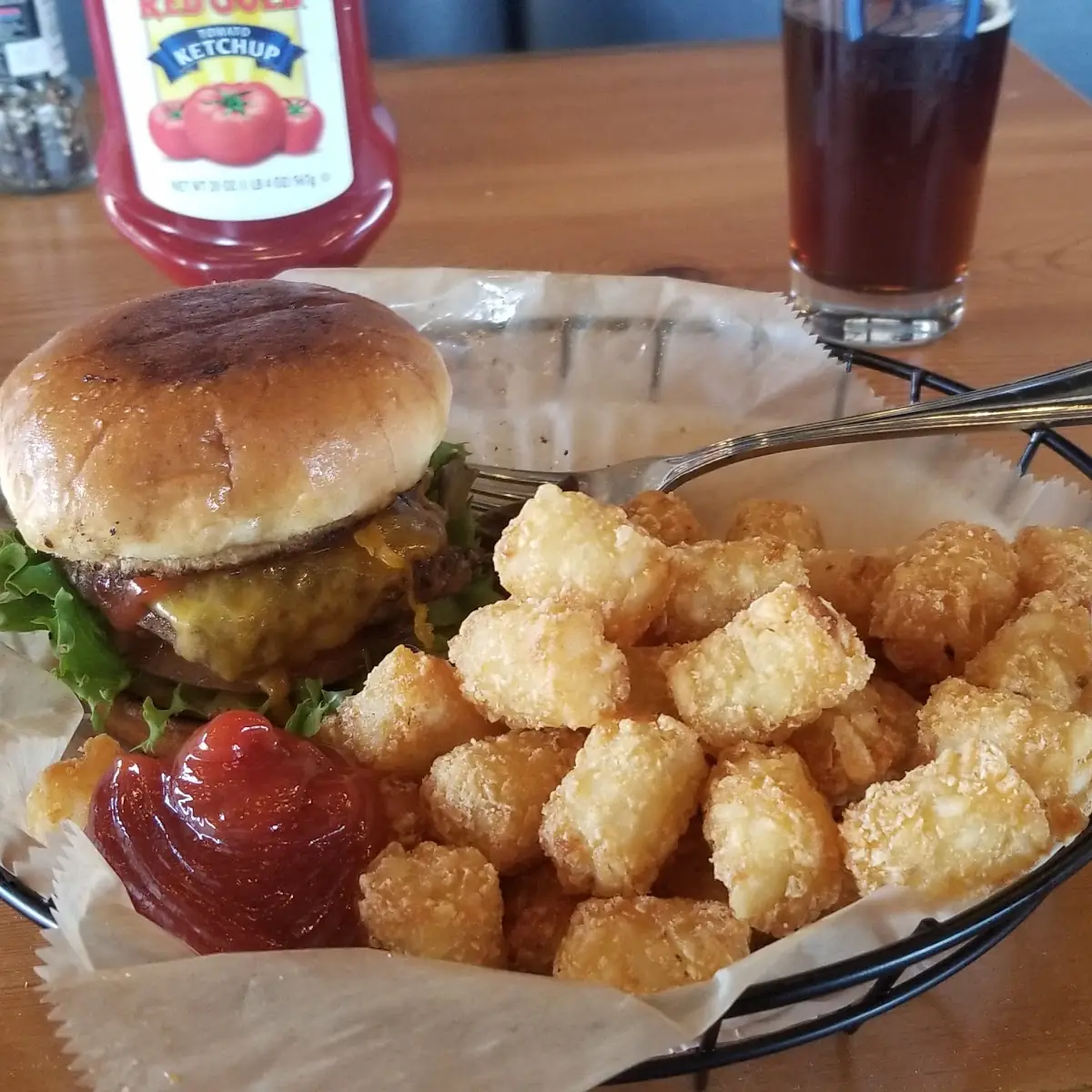 Burger with Tots and a Mashcraft Red to Drink