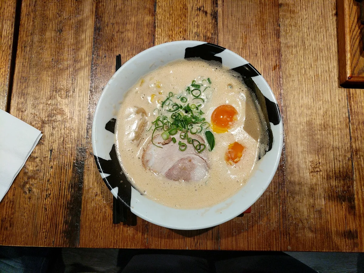 Light Soup Yuzu Gyokai Tonkotsu, Yasaka Ramen