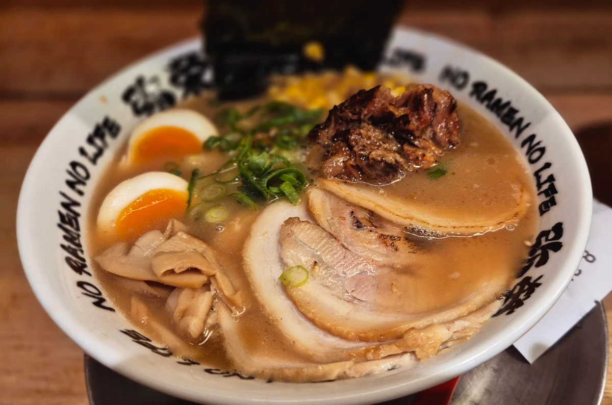 Spicy MA-Yu Ramen & Grilled Kakuni Ramen, Yasaka Ramen