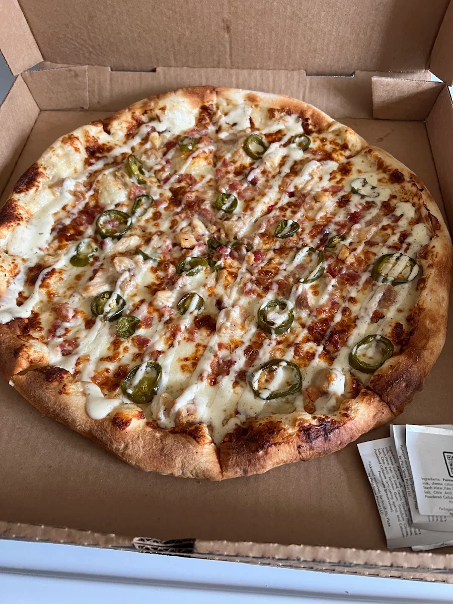 Chicken Bacon Ranch Jalapeño Pizza