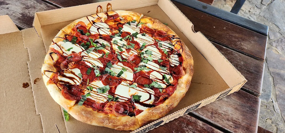 Pizza Margherita Pizza
