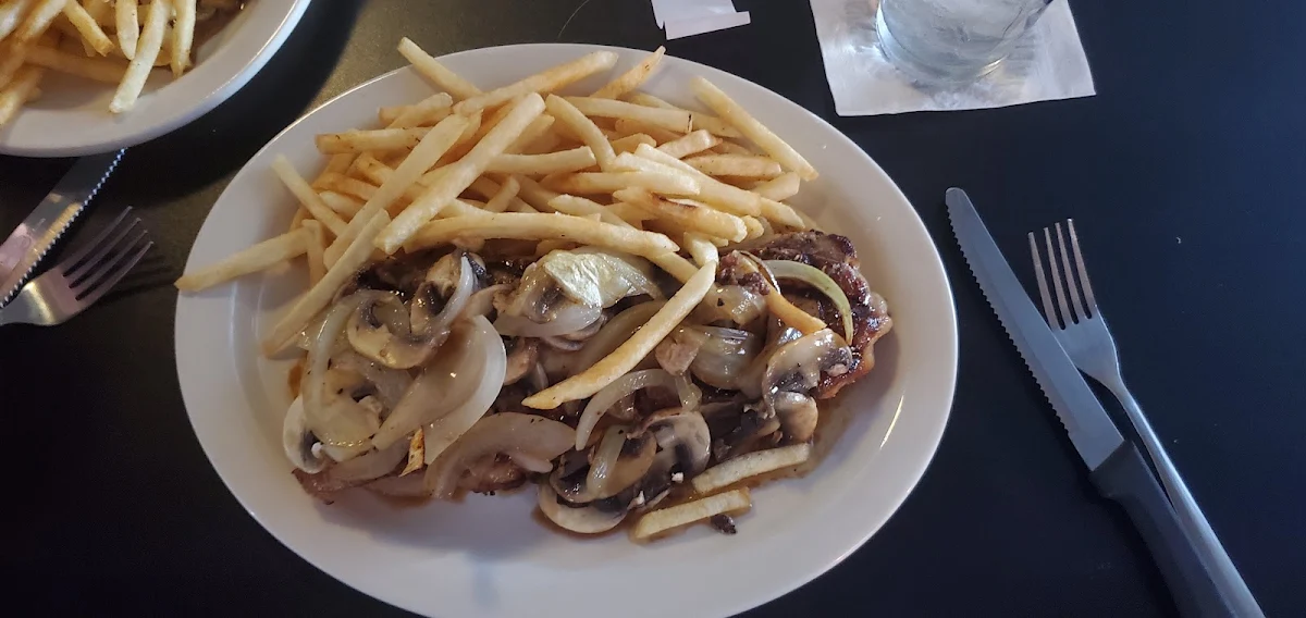 16 Oz New York Strip