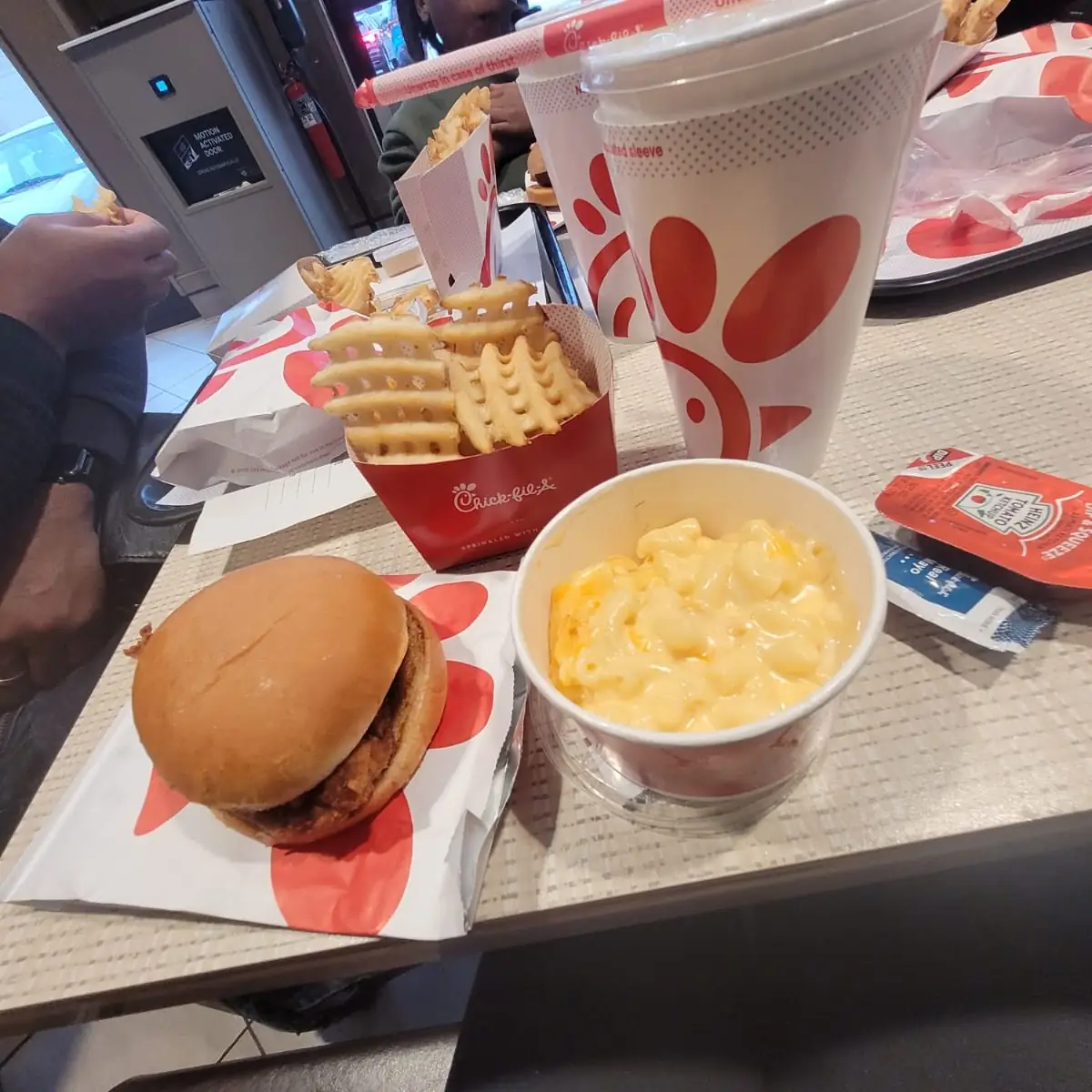 Chick-Fil a Chicken & Mac & Cheese