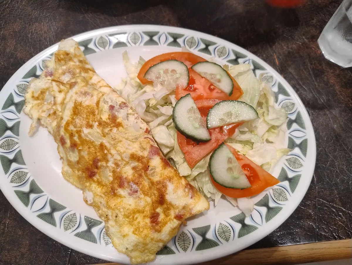Gyros Omelette, Aris Place