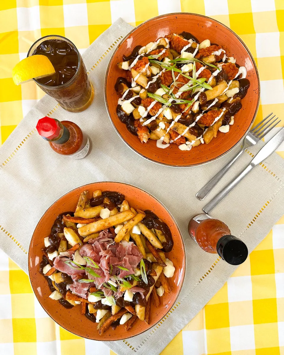Peruvian Poutine, Eggsmart