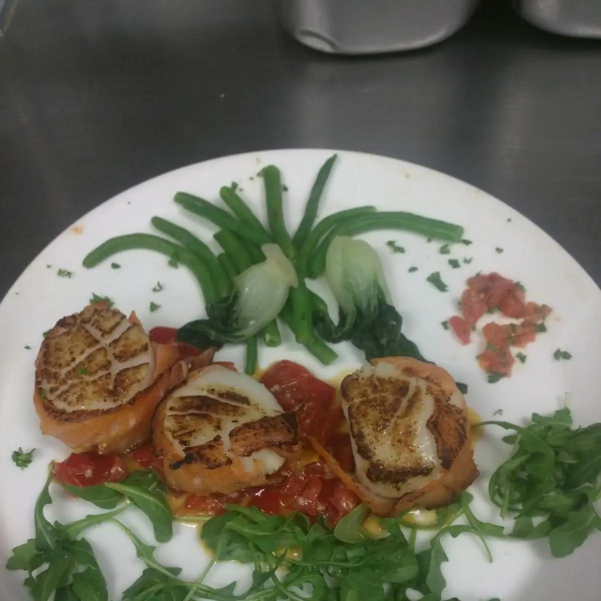 U10 Scallops Wrapped in Duck Bacon