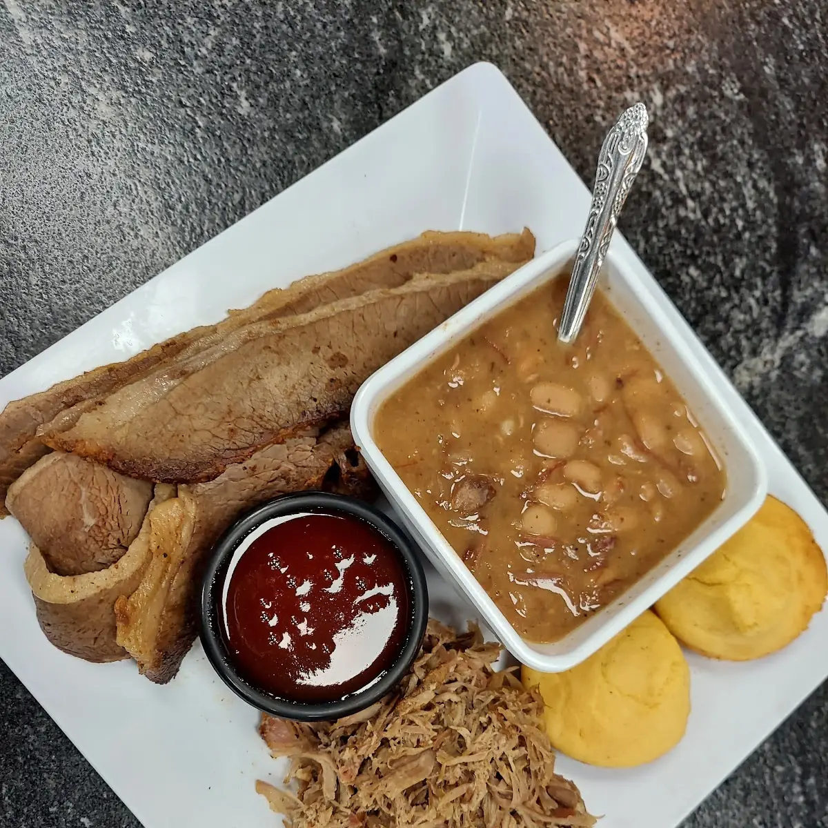 Pulled Pork & Brisket Plate