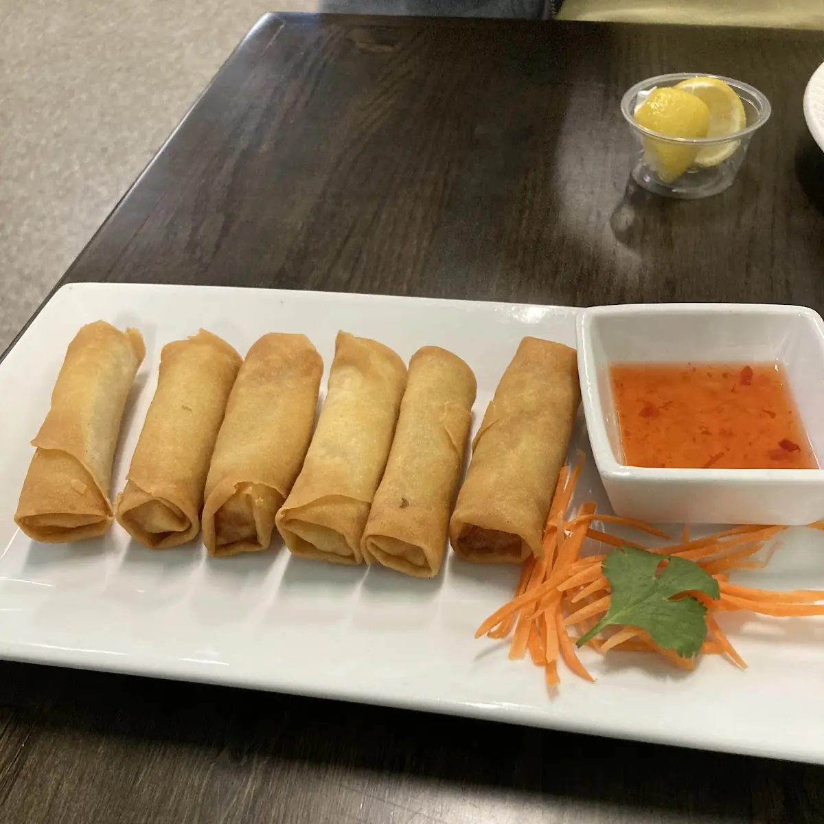 A9-Vegetable Spring Rolls 6 pcs