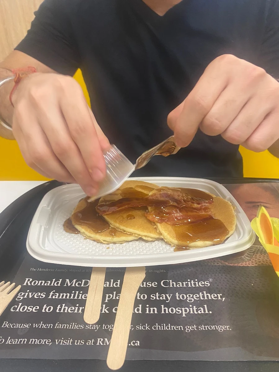 Hotcakes Happy Meal