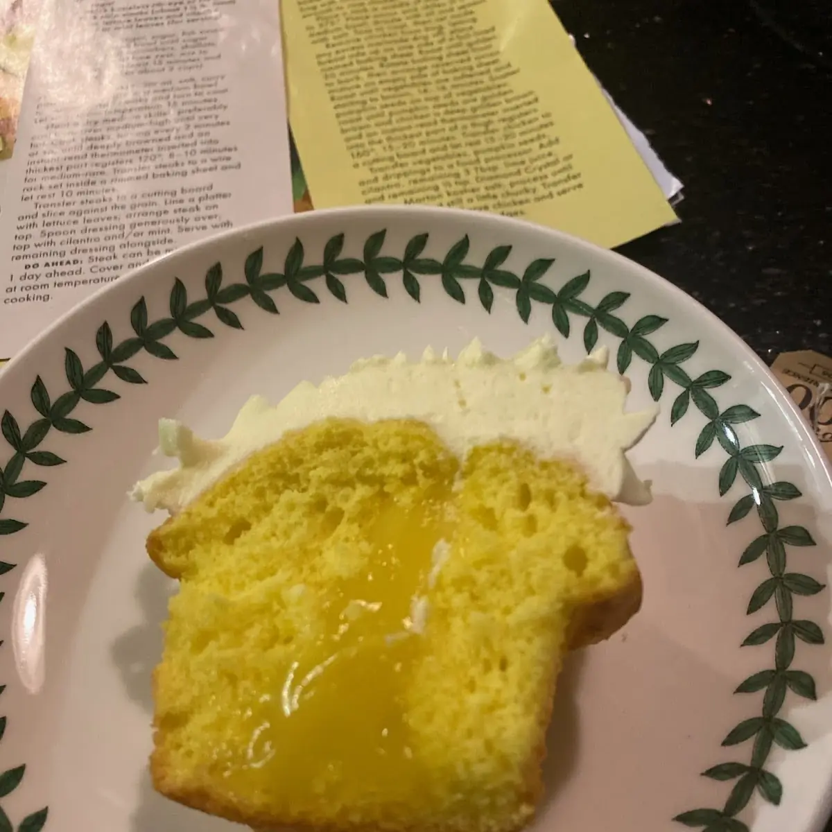 Lemon Curd Cupcakes
