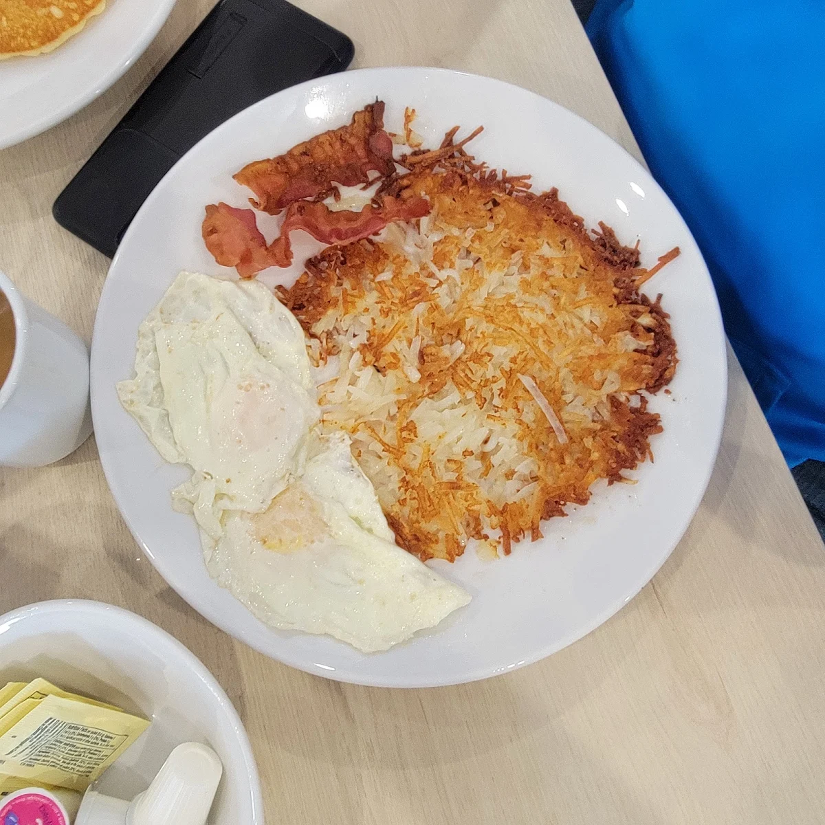 Eggs Bacon and Hashbrowns, Smitty's Restaurant & Lounge - Airdrie