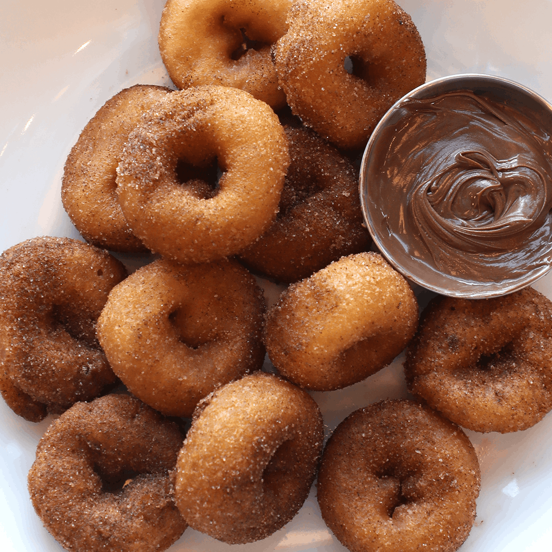 Mini Donuts, Smitty's Restaurant & Lounge - Airdrie
