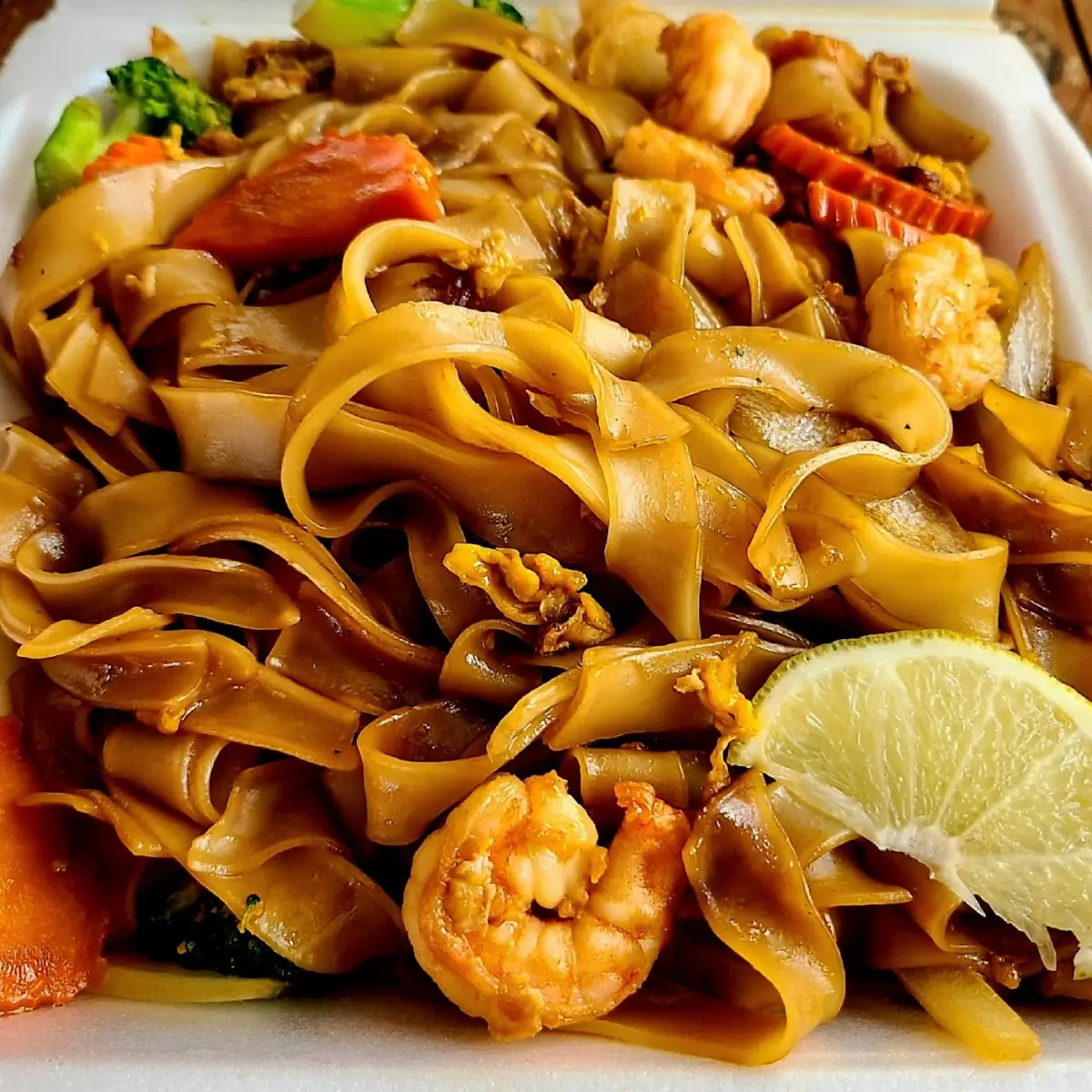 Pad Lo Mein