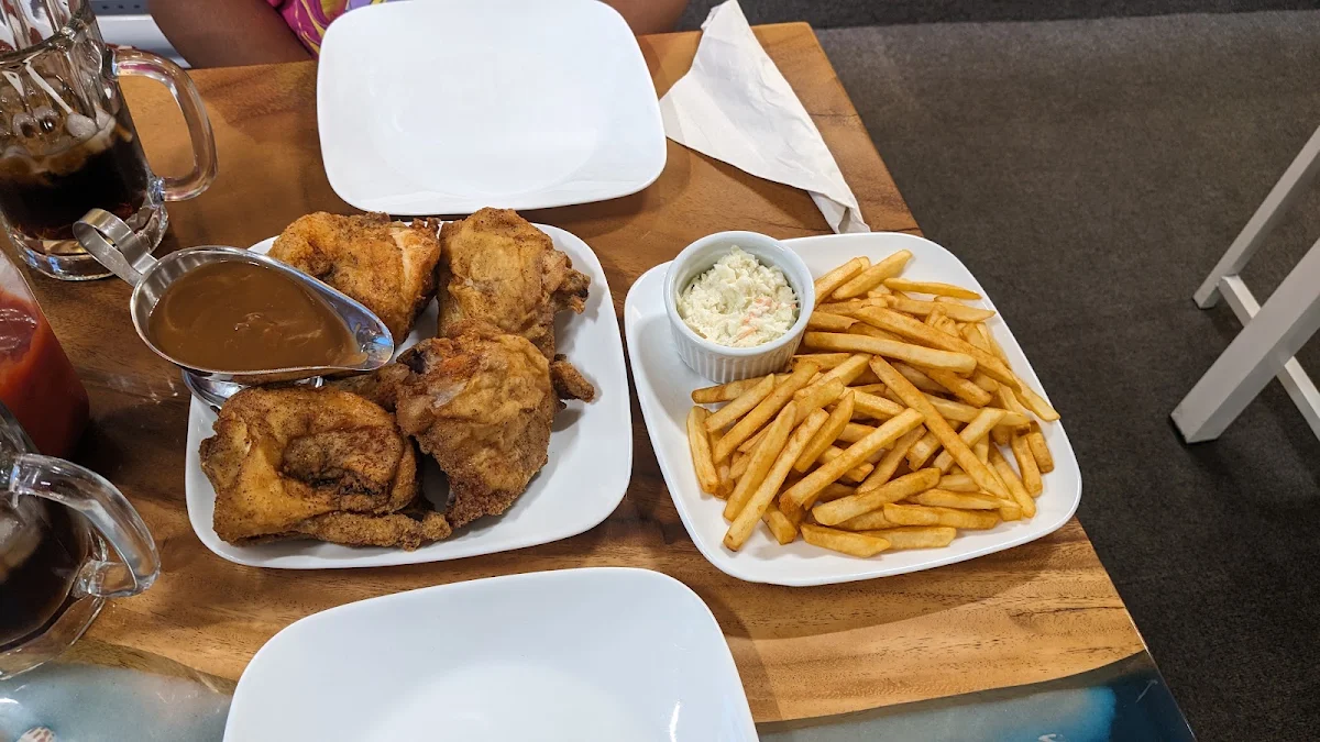 Chicken with Fries, Reve restaurant