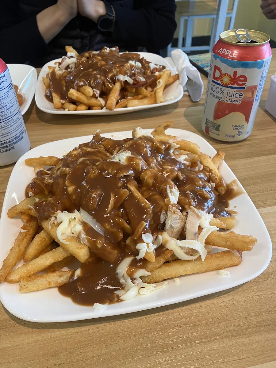 Poutine, Reve restaurant