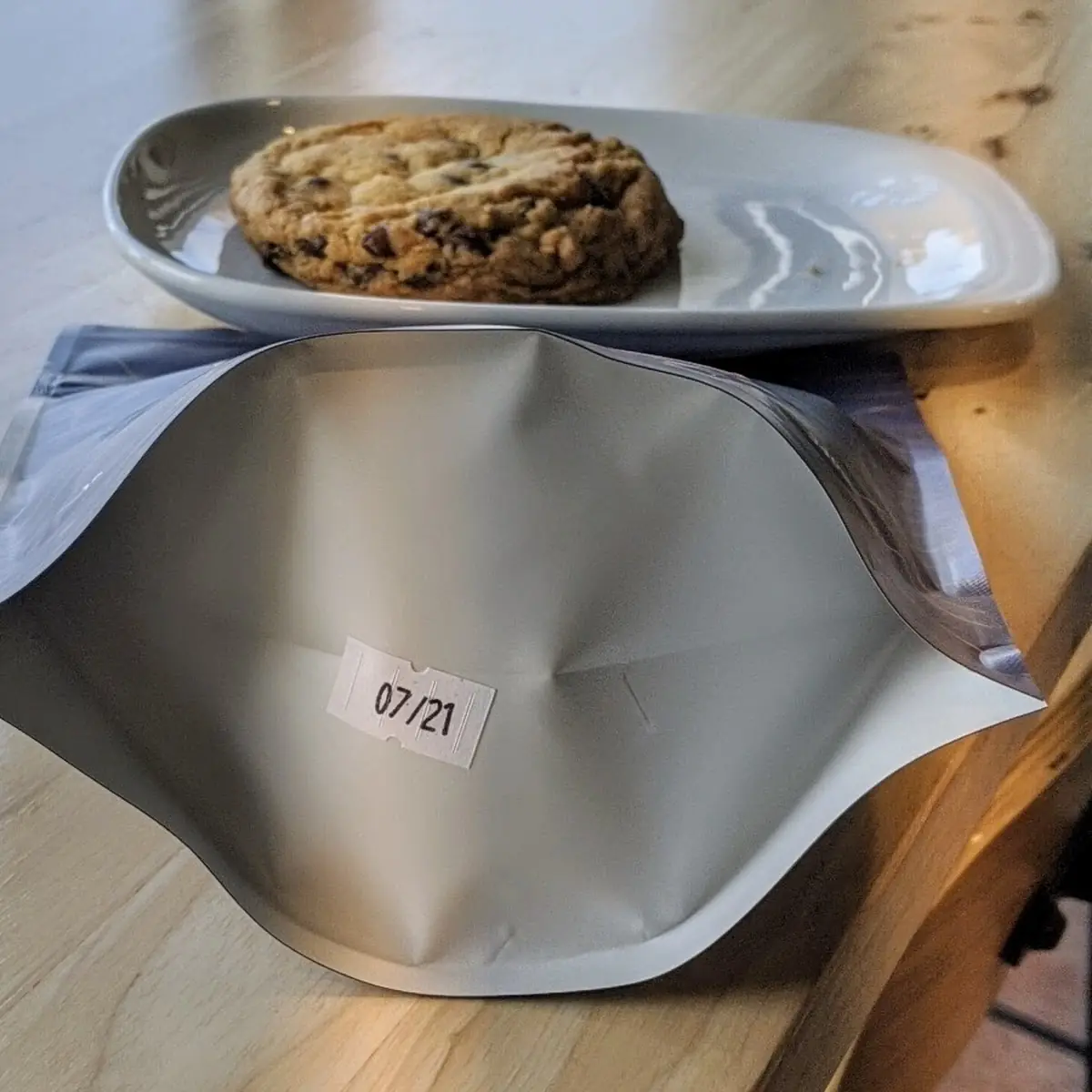 Oatmeal Chocolate Chip Cookie