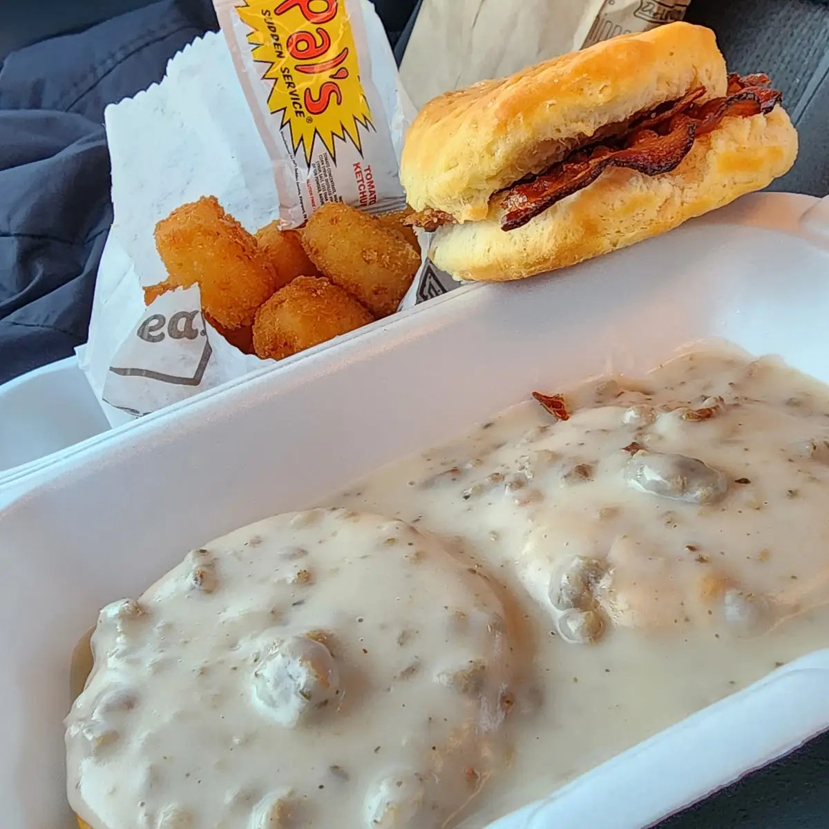 Sausage Gravy Biscuits and Gravy