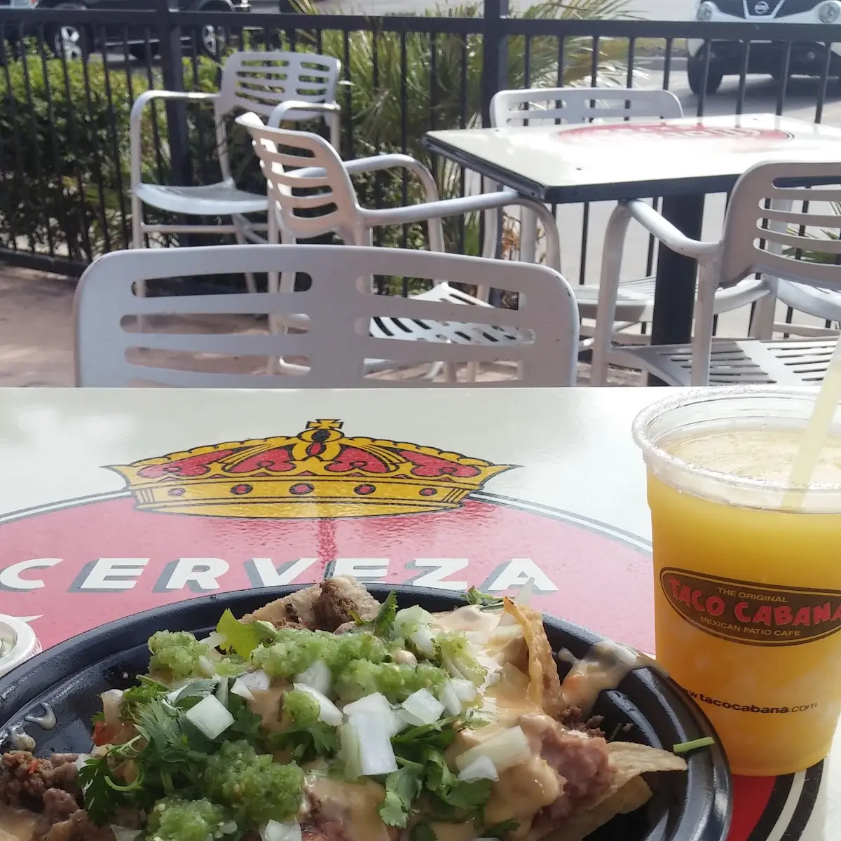 Beef Nachos and Mango Margaritas