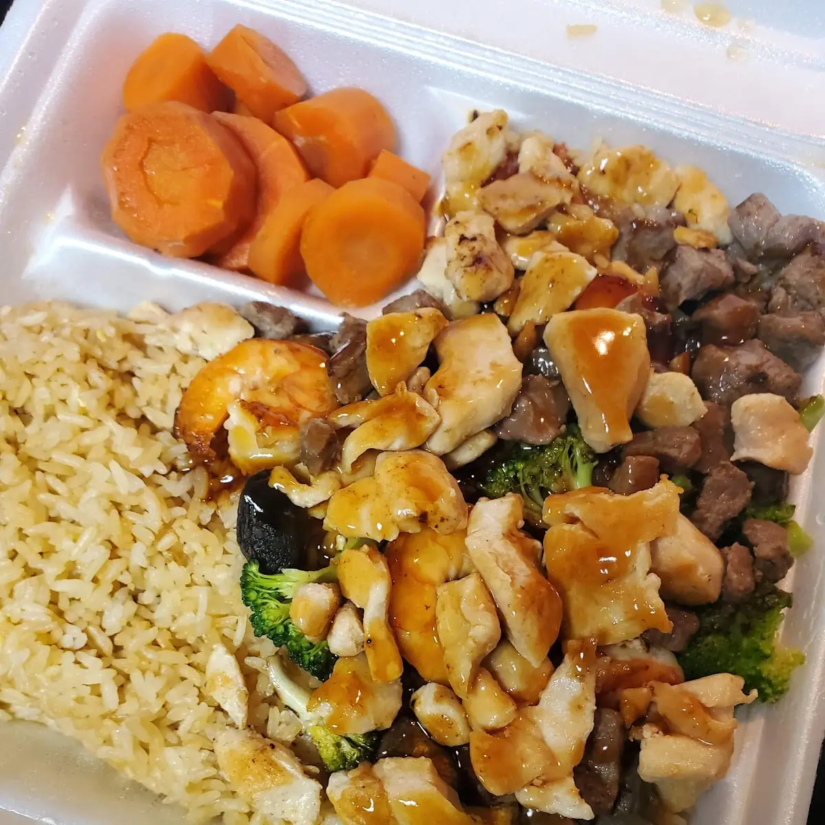 Hibachi Chicken Steak and Strimp