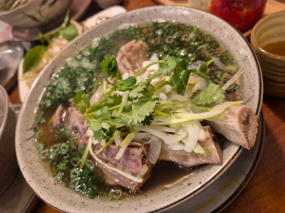 Pho Spécial Aux Côtes de Boeuf Beef RIB Noodle Soup