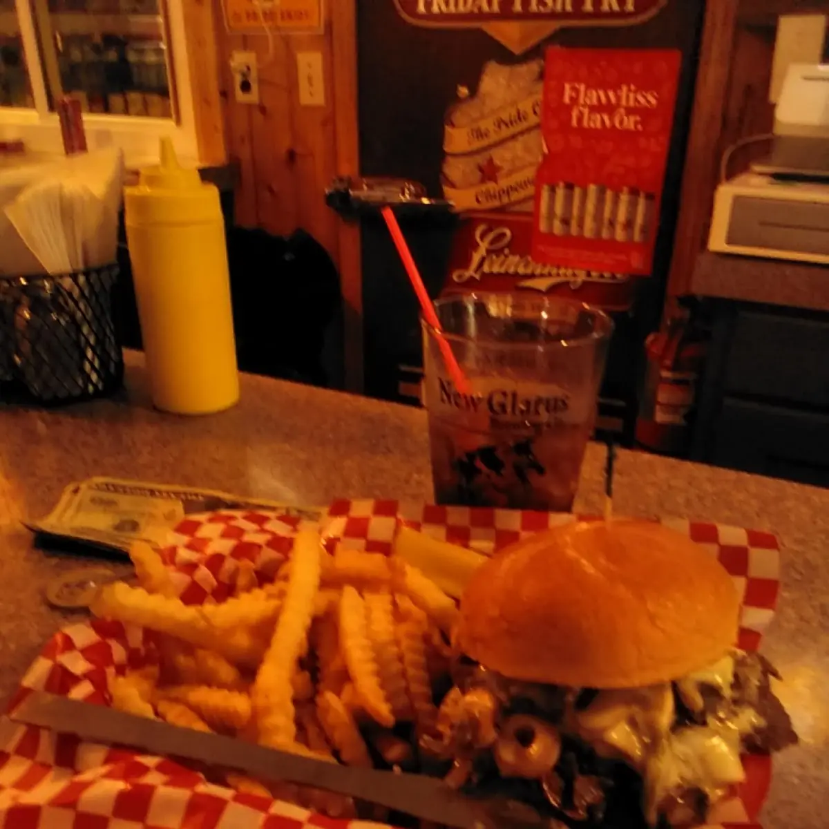 Skinny's Burger
